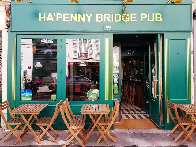 Ha Penny Bridge Pub