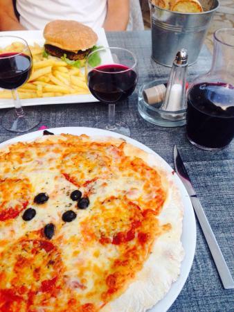 La Taverne