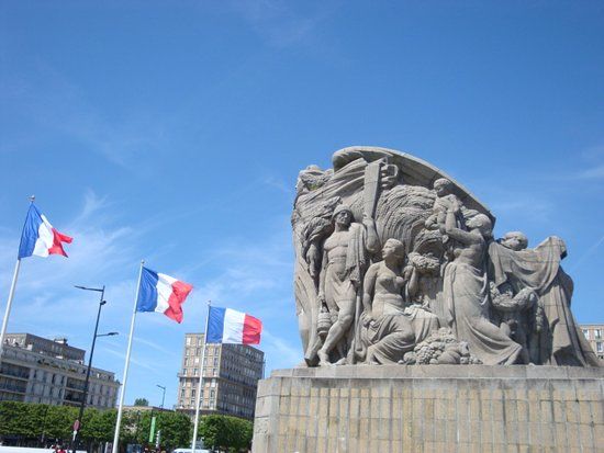 Monuments aux morts