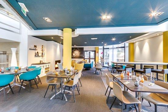 Novotel Café