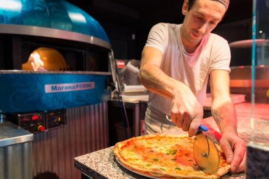 Pizzeria Cesar by Simone Zanoni