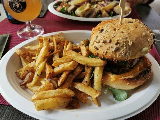 La Ripaille Burger