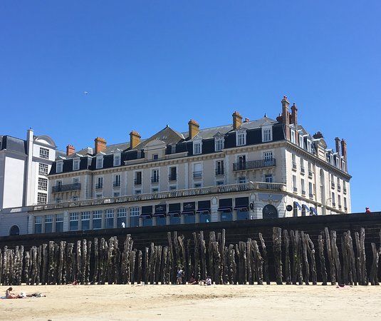 Chez Henri