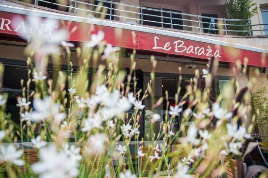 Le Baraza
